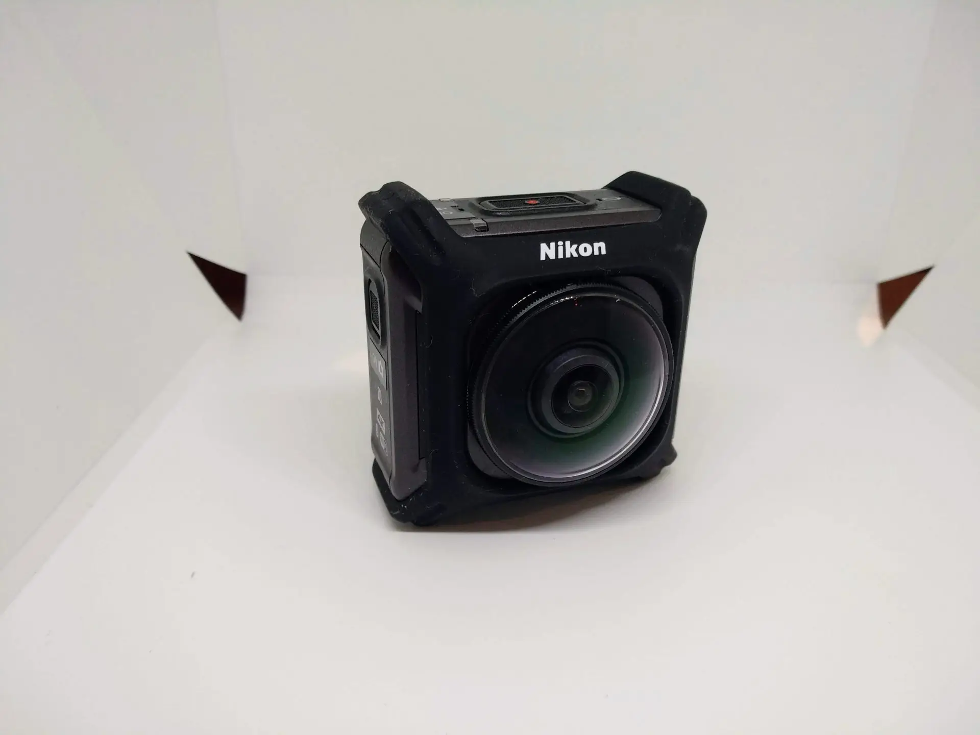 Immagine in evidenza per l'articolo: Recensione Keymission 360