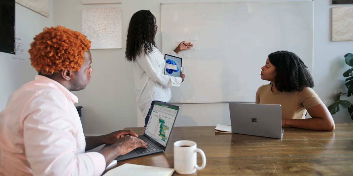 Windows 11 desktop interfaccia