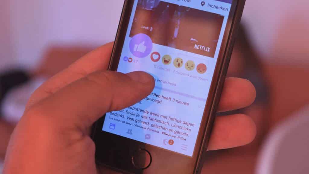 salvare video da Facebook,come salvare video da Facebook,salvare video Facebook,come salvare un video da Facebook,come salvare le foto da Facebook,esportare foto da Facebook,salvare foto da Facebook,copiare video da Facebook,come copiare foto da Facebook,scarica pagina Facebook