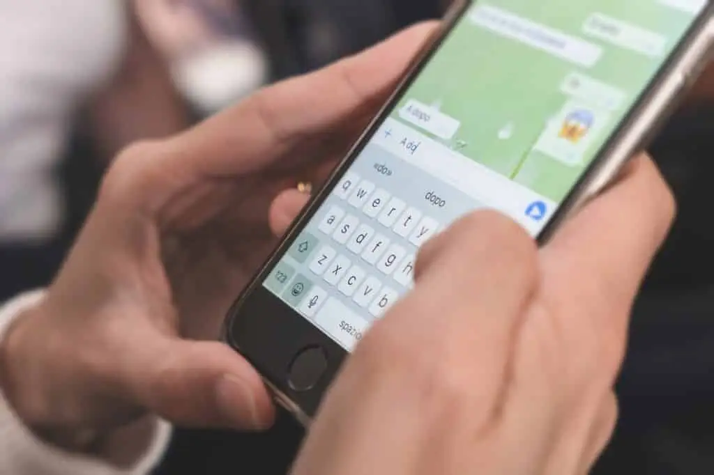  chat di whatsapp da iphone a android