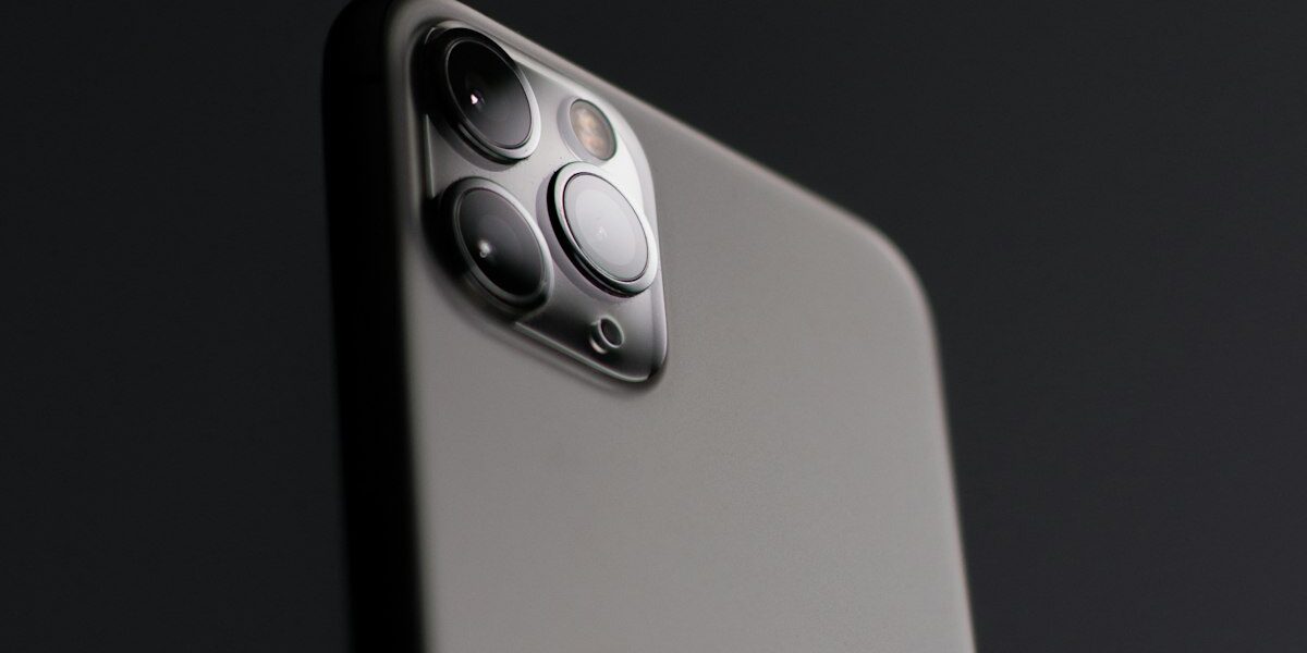 iPhone 16 con Camera Control